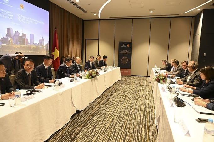 The Vietnam-Australia Ministerial Dialogue on Trade on March 5, 2024, in Melbourne, Australia, was co-chaired by Vietnamese Minister of Industry and Trade Nguyen Hong Dien and Australian Minister for Trade Don Farrell.