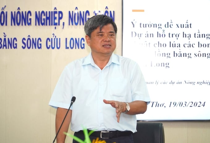 Thứ trưởng Bộ NN-PTNT Trần Thanh Nam chủ trì hội nghị nghe góp ý Đề xuất Dự án hỗ trợ hạ tầng kỹ thuật cho lúa các bon thấp vùng ĐBSCL (PDO). Ảnh: Kim Anh.