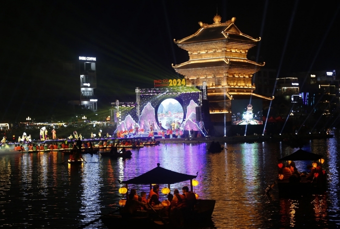 Du lịch Ninh Bình thu hút du khách trong 3 tháng đầu năm 2024.