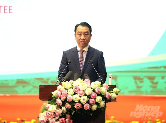 Mr. Lu Quang Ngoi, Chairman of Vinh Long Provincial People's Committee, said: The focus in Vinh Long Provincial Planning for the 2021–2030 period, vision to 2050, is to become a high-tech, ecological agricultural province; one of the agricultural economic centers in the Mekong Delta region. Photo: HT.