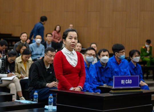 Nguyễn Thị Hà Thành tại phiên tòa sơ thẩm tháng 3/2023. Ảnh: N.Hưởng.
