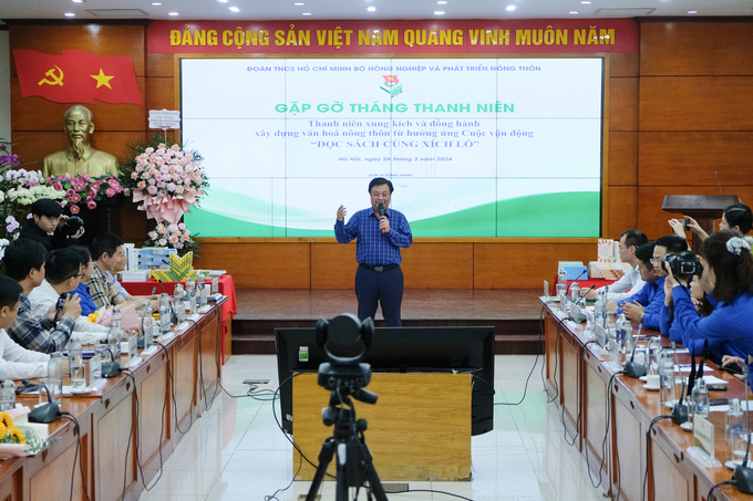 Đoàn thanh niên Bộ NN-PTNT phối hợp tổ chức chương trình gặp gỡ Tháng Thanh niên 2024 với sự tham dự của Bộ trưởng Lê Minh Hoan. Ảnh: Tùng Đinh.