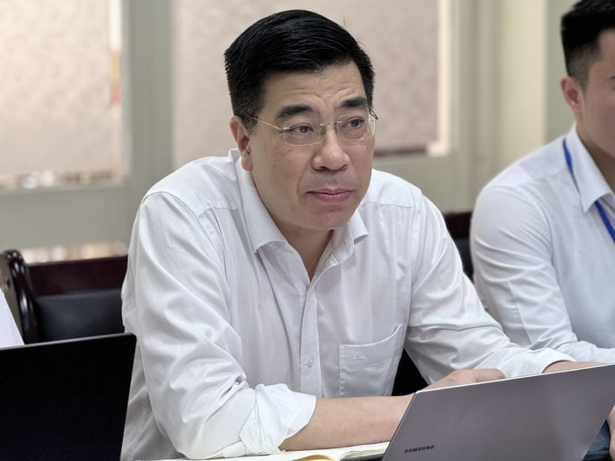 Mr. Tran Minh Tuan, General Director of the Department of Digital Economy and Digital Society under the Ministry of Information and Communications, stated that agricultural transactions on e-commerce platforms are exhibiting signs of deceleration.