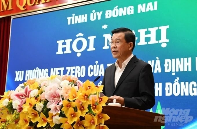 Secretary of Dong Nai Provincial Party Committee Nguyen Hong Linh spoke at the opening of the conference. Photo: HP.