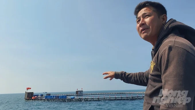 Nguyen Ba Ngoc - a pioneer in offshore aquaculture in Ninh Thuan. Photo: Kien Trung.