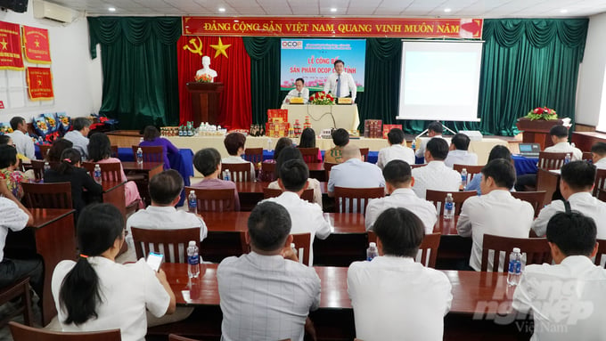 Hội nghị với sự tham dự đông đảo của các đơn vị của Sở NN-PTNT, phòng NN-PTNT các huyện và doanh nghiệp, hợp tác xã. Ảnh: Lê Bình.
