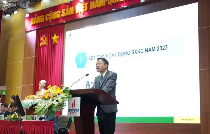 Tổng giám đốc PVFCCo - ông Phan Công Thành - phát biểu tại Đại hội.