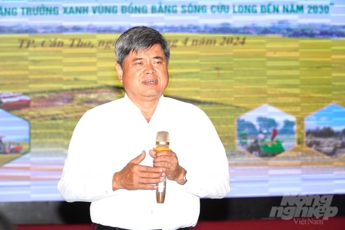 Thứ trưởng Bộ NN-PTNT Trần Thanh Nam xác định, thành công của các HTX khi tham gia Đề án 1 triệu ha lúa chất lượng cao là yếu tố quyết định thành bại của Đề án này. Ảnh: Kim Anh.