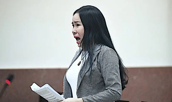 Bà Đinh Thị Lan cũng bị Viện kiểm sát đề nghị bác yêu cầu thay đổi tư cách tố tụng từ 'người có quyền lợi và nghĩa vụ liên quan' thành 'bị hại' trong vụ án này. Ảnh: HT.