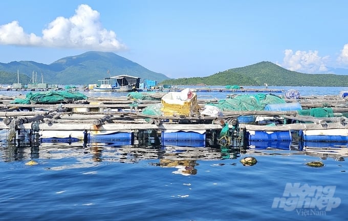 Phu Yen is making an effort to clean up its coastal areas. Photo: Kim So.