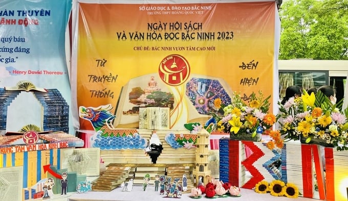 Mô hình đoạt giải nhất cuộc thi xếp mô hình sách nghệ thuật trong Ngày sách và Văn hóa đọc Việt Nam trên địa bàn Bắc Ninh năm 2023. Ảnh: Thư viện tỉnh Bắc Ninh.