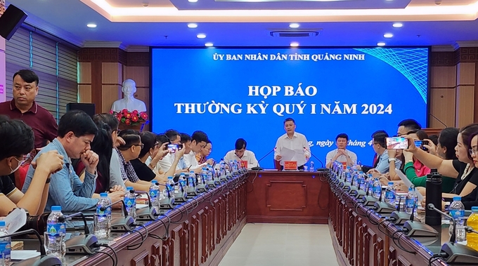 Quang cảnh buổi họp báo.