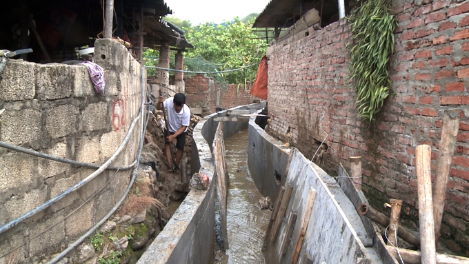 Nâng cấp, sửa chữa kênh mương đảm bảo hiệu suất tưới tiêu phục vụ sản xuất của người dân vùng cao xã Mường Cang. Ảnh: Hải Đăng.