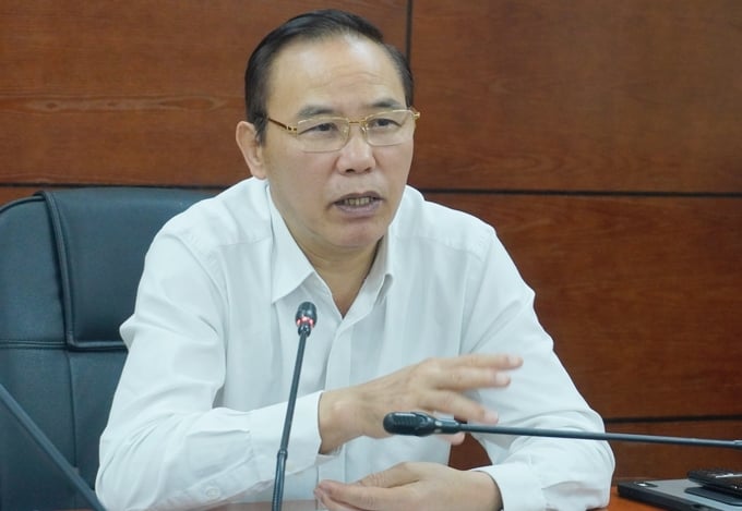 Deputy Minister Phung Duc Tien assessed that although the Vietnam Fisheries Surveillance is a newly established unit under the Ministry of Agriculture and Rural Development, its organizational structure and activities are highly synchronized and professional. Photo: Hong Tham.