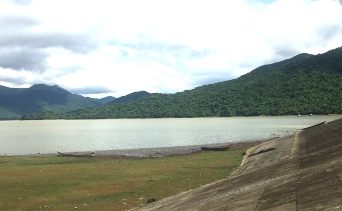 Hồ Núi Một nằm trên địa bàn xã Nhơn Tân (thị xã An Nhơn) là hồ chứa nước lớn đầu tiên được xây dựng tại Bình Định. Ảnh: V.Đ.T.