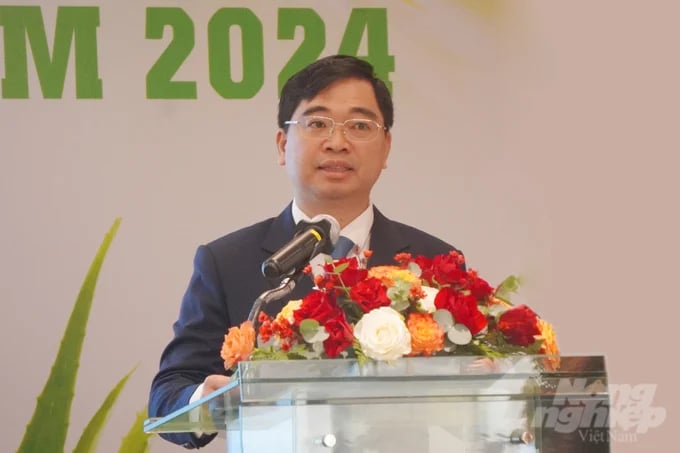 Mr Nguyen Van Thu, Chairman of the Board of Directors of GC Food shared at the shareholders' meeting on the morning of April 12th. Photo: Nguyen Thuy