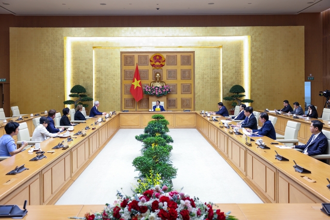 Thủ tướng cho biết phía Việt Nam sẵn sàng phối hợp với Apple thành lập Tổ công tác để hỗ trợ Apple trong việc đầu tư, mở rộng hoạt động tại Việt Nam. Ảnh: VGP/Nhật Bắc.
