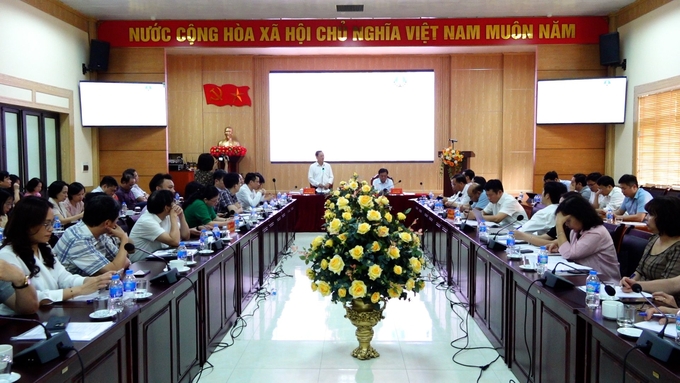 MARD, in collaboration with the Ministry of Science and Technology, hosted a seminar in April 19 to discuss the coordination of scientific and technology efforts between the two ministries. Photo: Nguyen Thuy.