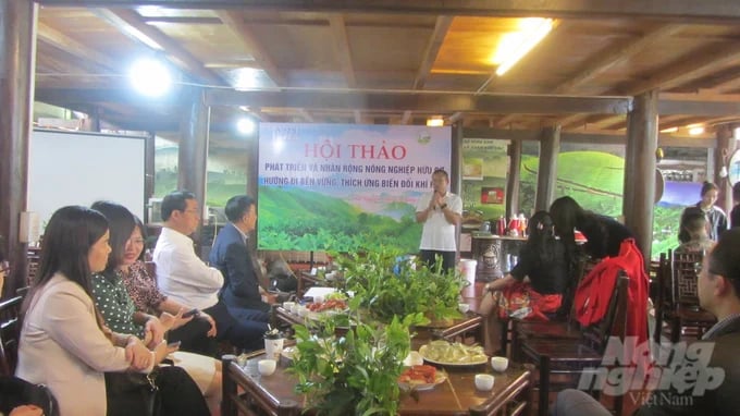 The workshop attracted many experts, scientists, and businesses to discuss the difficulties and advantages of developing organic agriculture in our country. Photo: Hai Tien.