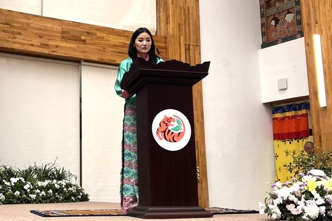 Queen of the Kingdom of Bhutan, Jetsun Pema Wangchuck, giving a speech at the conference. Photo: ICD.