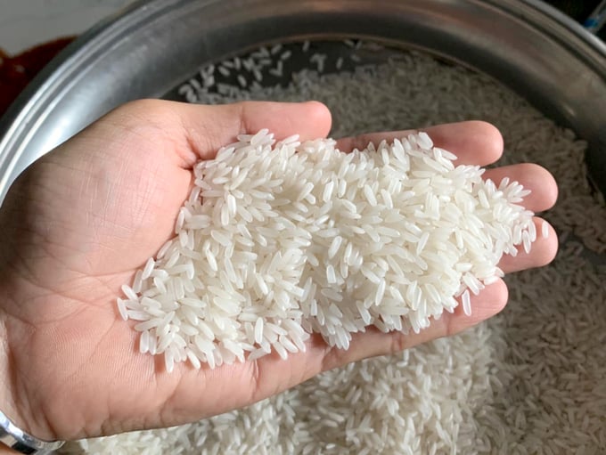 Một loại gạo trắng xuất khẩu của Việt Nam. Ảnh: Sơn Trang.
