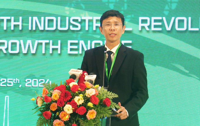 Ông Nguyễn Anh Thi, Trưởng Ban Quản lý Khu Công nghệ cao TP.HCM phát biểu tại hội thảo. Ảnh: M.H.