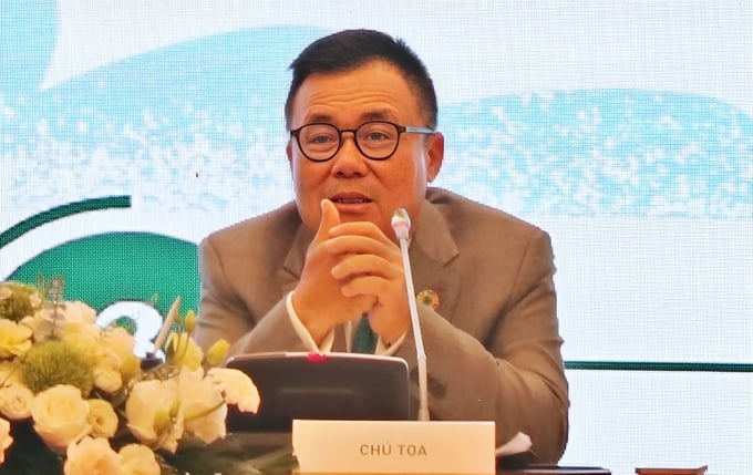 Mr. Nguyen Duy Hung, Chairman of the Board of Directors of PAN Group, reiterated the company's focus on developing the core production capacity for each of its business segment. Photo: PT.