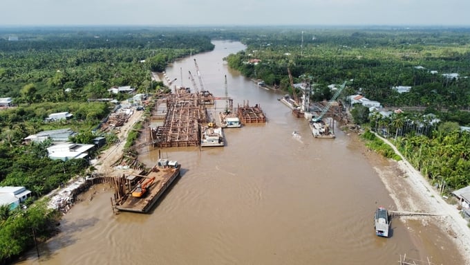 Rach Mop lock will control saltwater for the project's direct service area of 19,200 hectares, creating a source of fresh water for 36,100 hectares of agricultural production in Soc Trang. Photo: Kim Anh.