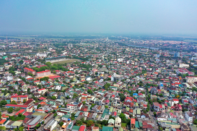 Thành phố Đông Hà đang từng bước chuyển mình để đón nhận những cơ hội, biến thách thức thành động lực phát triển. Ảnh: Đinh Tùng.