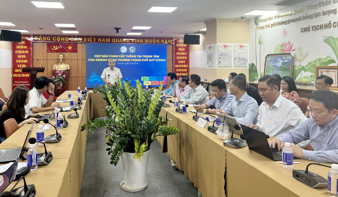 Sở Công thương TP.HCM thông tin về Hội chợ hàng Việt Nam tiêu biểu xuất khẩu 2024. Ảnh: Nguyễn Thủy.