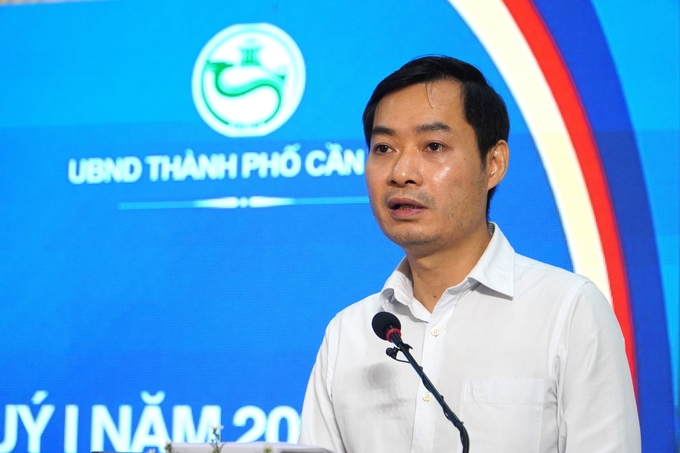 Mr. Nguyen Phuc Nam, Deputy Director of the Asia-Africa Market Department at the Ministry of Industry and Trade assessed that in the first quarter of 2024, Vietnam's rice exports to major markets continued to exhibit a favorable trend and achieved a growth rate. Photo: Kim Anh. 