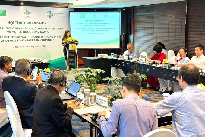 Dr. Truong Thi Thu Trang spoke at the conference 'The current situation of value chain lending in Vietnam and some Southeast Asian countries'.  Photo: HT.