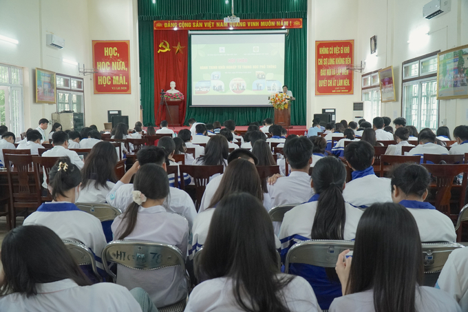 Hội thảo thu hút sự quan tâm của các em học sinh THPT tại tỉnh Bắc Kạn. Ảnh: Đình Hợi. 