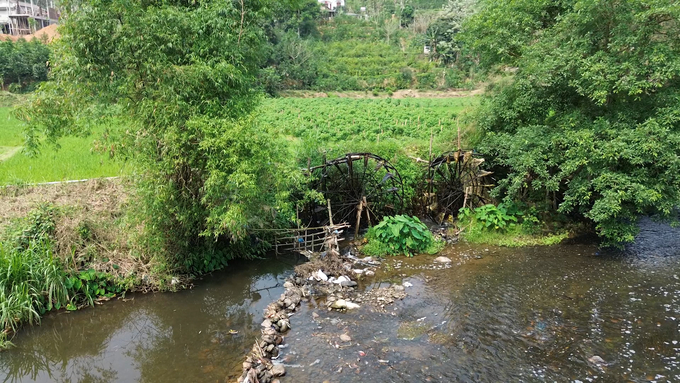 Cọn nước là minh chứng thể hiện cho sức sáng tạo của người nông dân trong công cuộc chinh phục thiên nhiên, phục vụ lao động sản xuất. Ảnh: Hùng Khang.