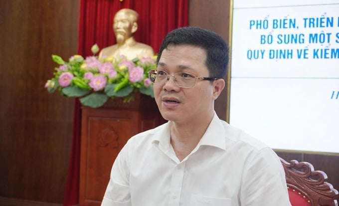 Cục trưởng Cục Thú y Nguyễn Văn Long lưu ý: 'Các doanh nghiệp cần hiểu rõ Luật Thú y và các văn bản pháp luật liên quan'. Ảnh: Hồng Thắm.