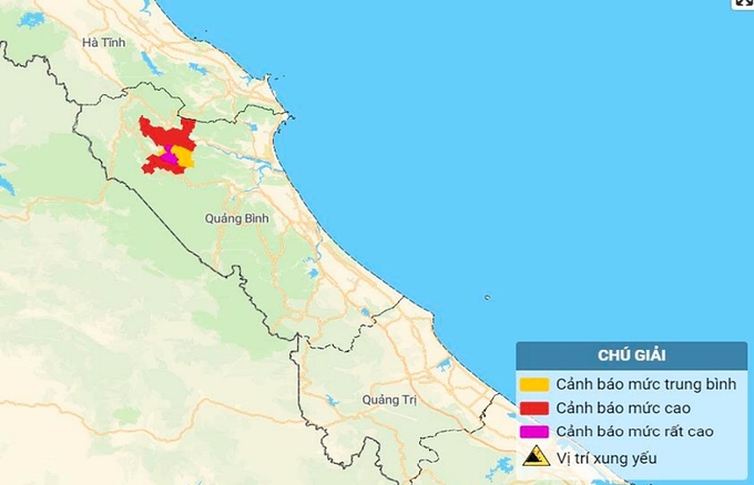 Bản đồ nguy cơ lũ quét, sạt lở đất đá ở Quảng Bình. Ảnh: TT KTTV Quốc gia