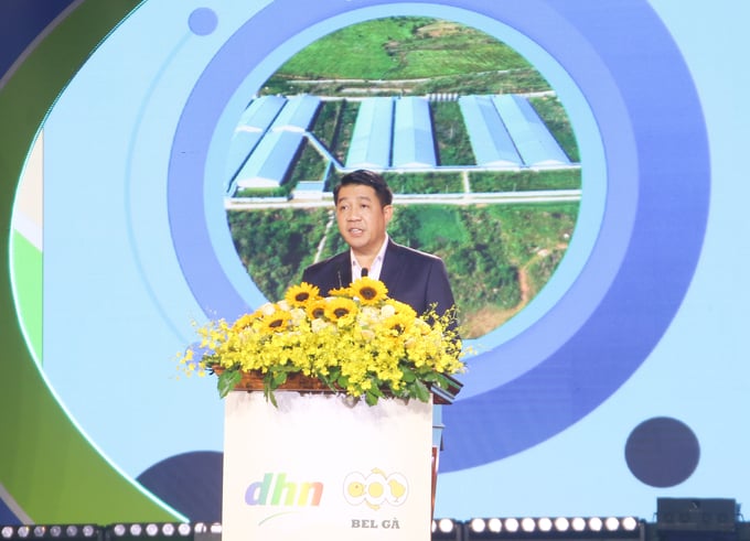 Ông Vũ Mạnh Hùng phát biểu tại chuỗi sự kiện ngày 19/5.