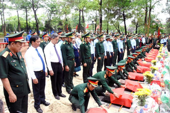 Mùa khô năm 2023 – 2024, Đội 584 đã tìm kiếm, quy tập được 12 hài cốt liệt sĩ hy sinh tại tỉnh Savannakhet. Ảnh: Võ Dũng.