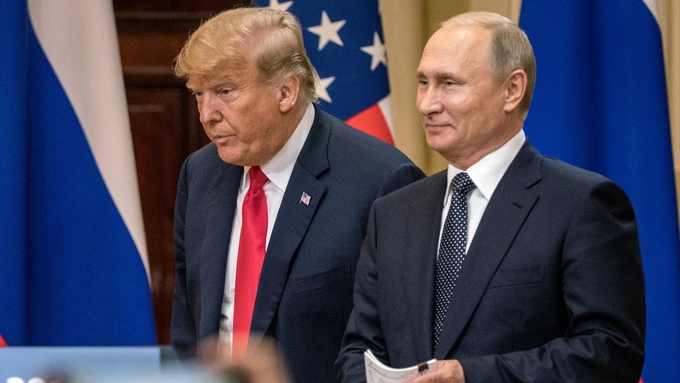 Cựu Tổng thống Trump gặp Tổng thống Nga Vladimir Putin tại Helsinki, Phần Lan, hồi tháng 7/2018. Ảnh:  Axios.