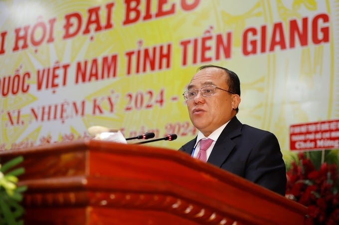 Ông Nguyễn Chí Trung tái cử chức Chủ tịch Ủy ban MTTQ tỉnh Tiền Giang nhiệm kỳ 2024-2029. Ảnh: Minh Đảm.