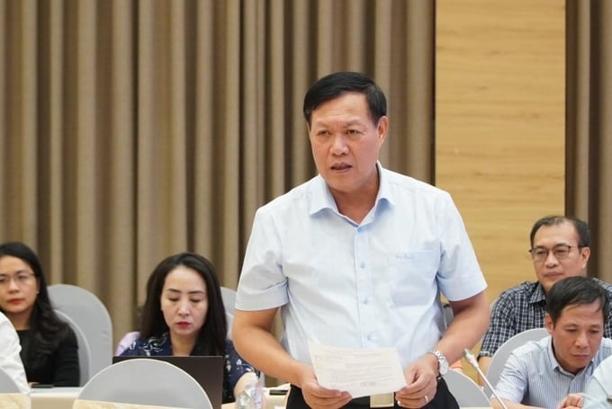 Thứ trưởng Đỗ Xuân Tuyên thông tin liên quan đến phòng chống ngộ độc thực phẩm. Ảnh: BYT.