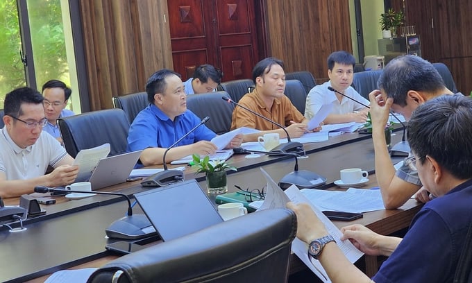 The delegation of Lang Son province, led by Vice Chairman Luong Trong Quynh, worked with the Ministry of Agriculture and Rural Development on the morning of June 3.