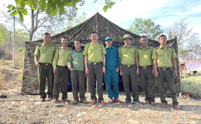 Cần có chế độ tương xứng để lực lượng giữ rừng yên tâm công tác. Ảnh: Tuấn Anh.