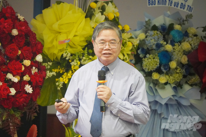 Ông Nguyễn Văn Bộ, nguyên Giám đốc Viện Khoa học Nông nghiệp Việt Nam chia sẻ tại hội thảo. Ảnh: Nguyễn Thủy.