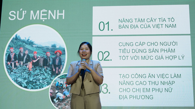 Chị Trần Anh Xuân, cựu sinh viên Học viện Nông nghiệp Việt Nam chia sẻ tại hội nghị. Ảnh: Đức Minh.