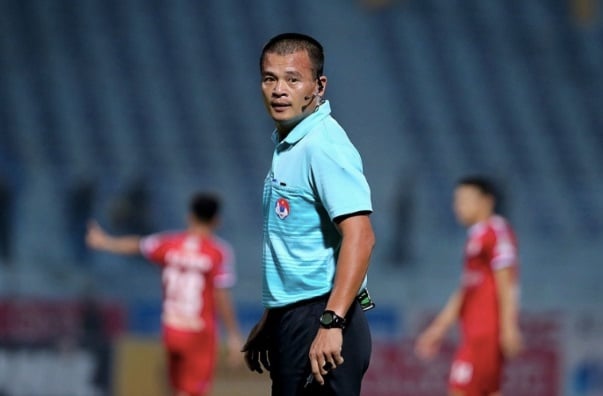 Trọng tài VAR Nguyễn Đình Thái không được bố trí làm nhiệm vụ ở những trận còn lại của mùa giải.