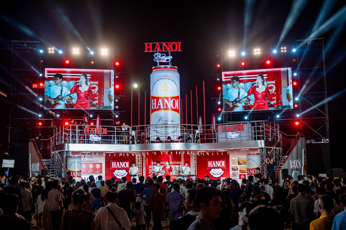 Đêm nhạc của Hanoi Premium Bar 2024.