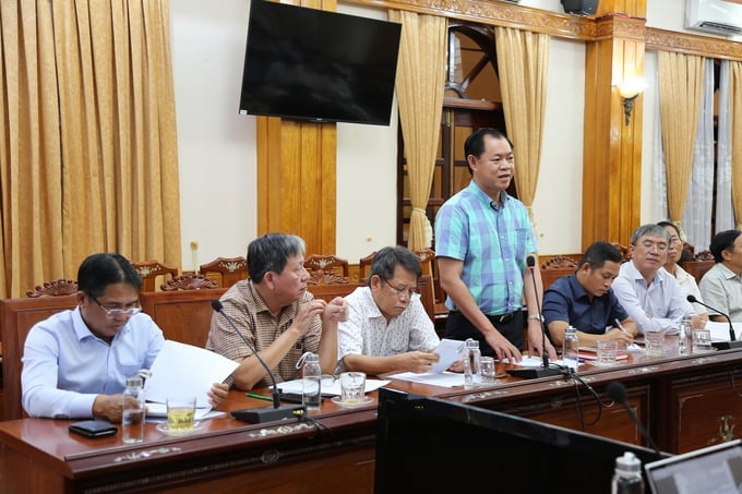 Nguyen Thanh Phong, Director of Phu Tai Bio-energy Joint Stock Company (Quy Nhon city, Binh Dinh province), in a meeting with Binh Dinh Provincial People's Committee. Photo: V.D.T.