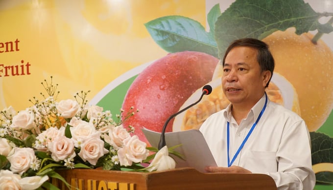 Prof. Dr. Nguyen Hong Son, Director of the Vietnam Academy of Agricultural Sciences chaired the workshop. Photo: Tuan Anh.