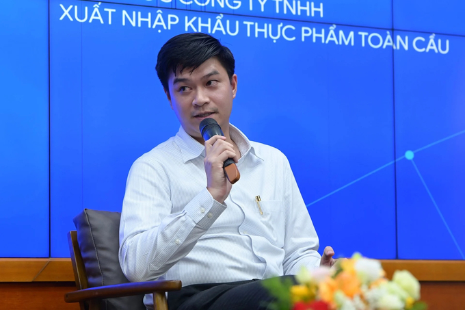 Dr. Nguyen Duc Hung, Director of Global Food Import-Export Co., Ltd, shared the specific needs the company has placed with scientists. Photo: Tung Dinh.